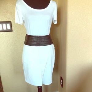 Pencil skirt black and white